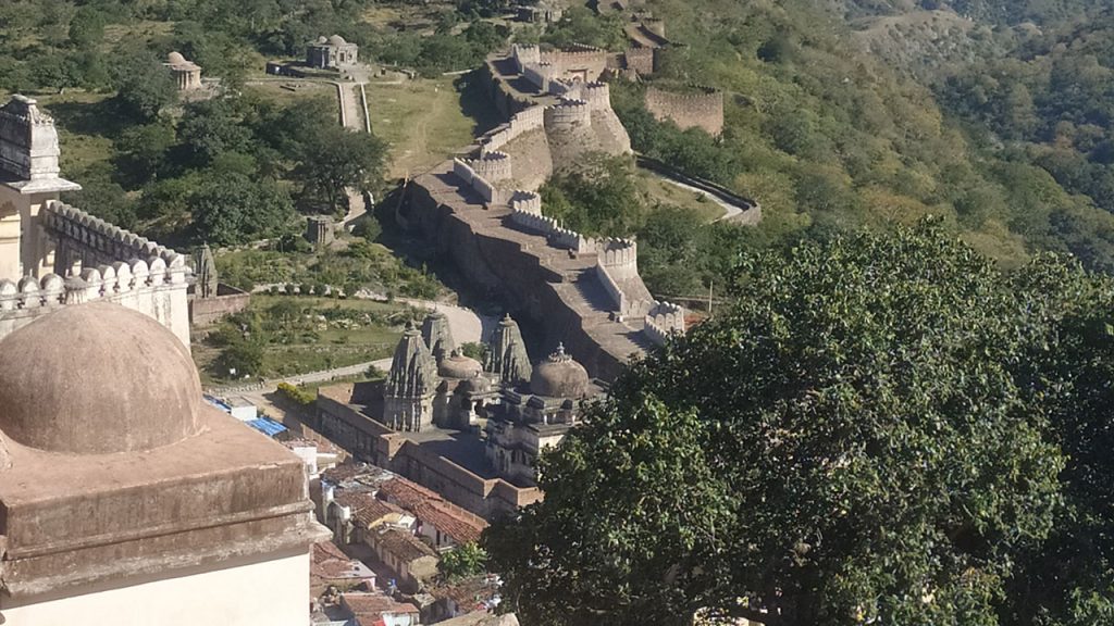 kumbhalgarh fort | rent a taxi in udaipur