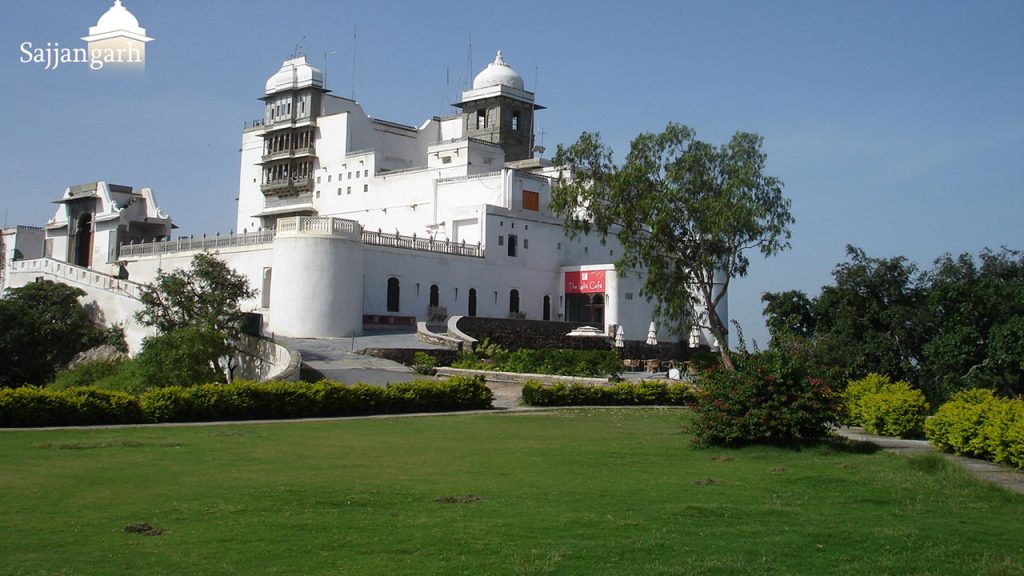 sajjangarh palace in udaipur | rent taxi in udaipur